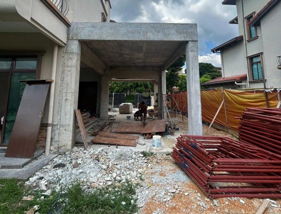 Diamond Residence extension work with formwork and scaffolding